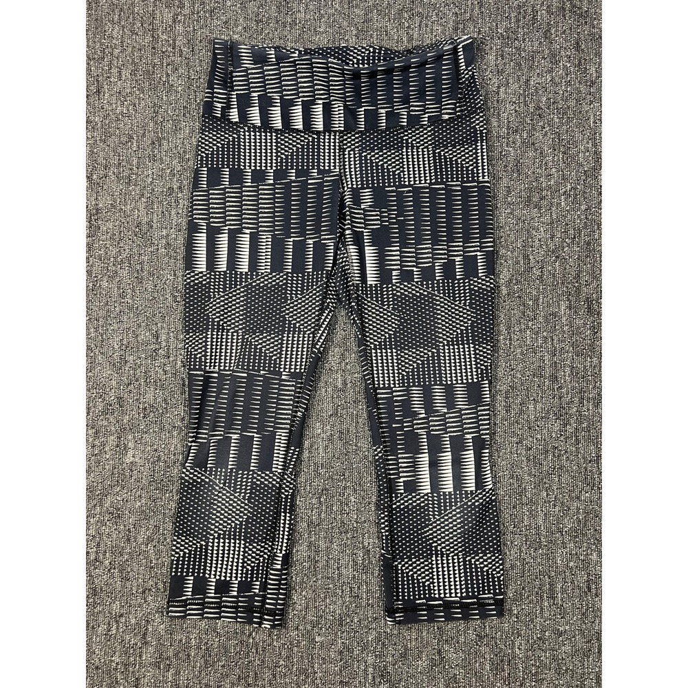 Patagonia S Centered Crops Leggings Geometric Shadow Box Black White Yoga Capris
